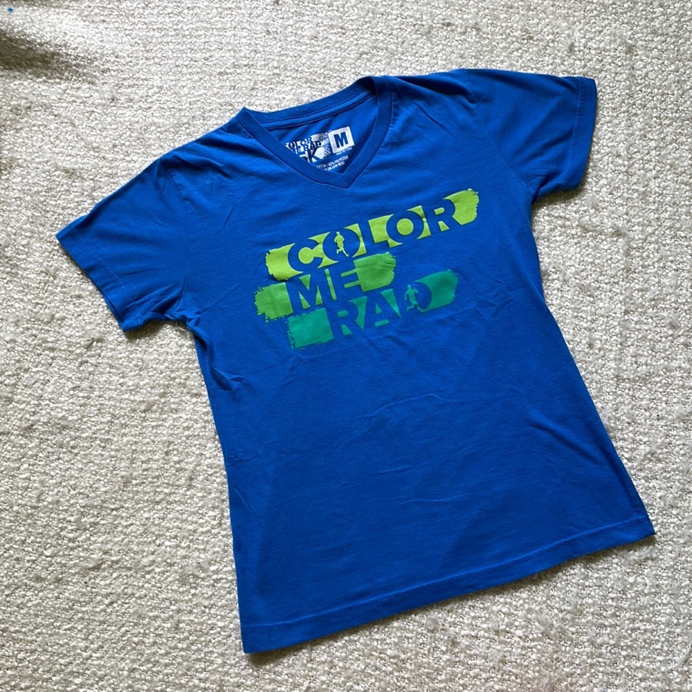 🏃🏻‍♀️ COLOR ME RAD SIZE MEDIUM BLUE TEE SHIRT
